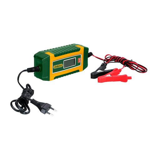 Cargador de baterias para auto 220V. 12/24V Max. 7.5Ah. Jadever Caja